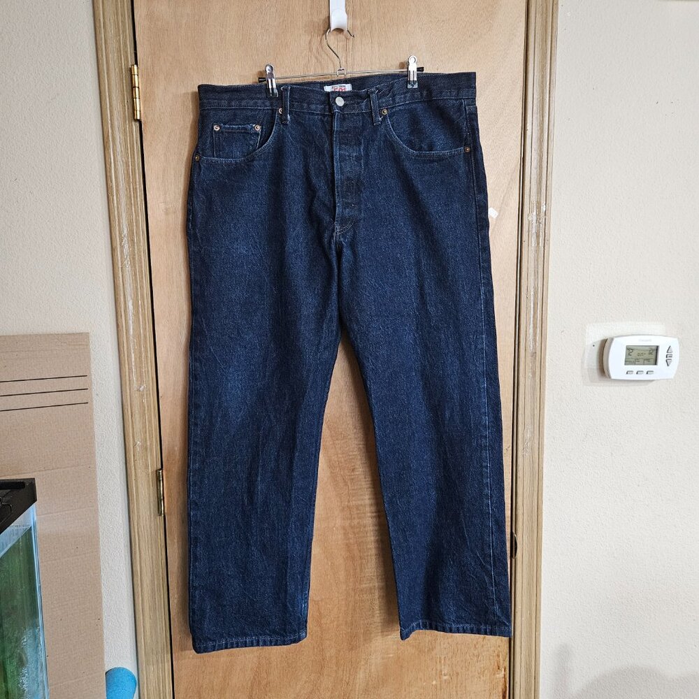 Levis 501 Straight Leg Button Fly Jeans 42x30 (38x30)